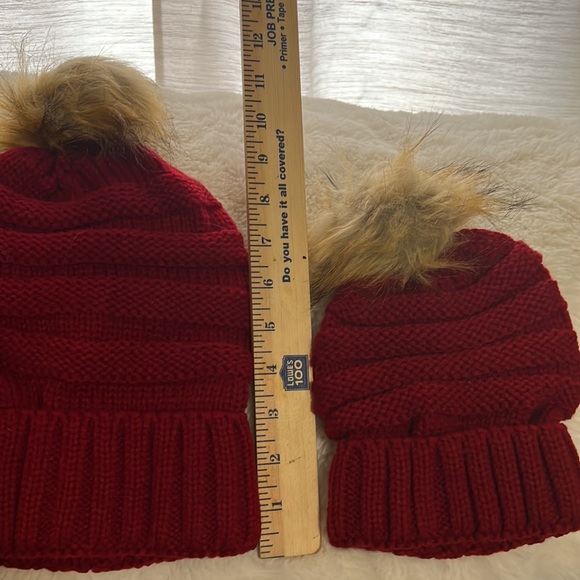 NWT Parent & child matching Beanie hats - Picture 4 of 6